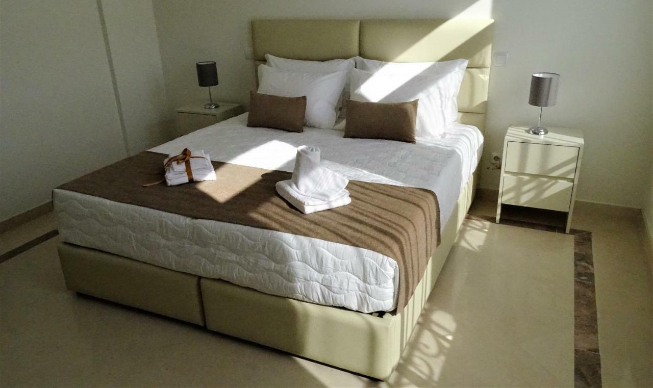 Bowen, Luxury Suites Лагуш Экстерьер фото